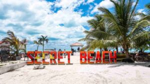 Secret Beach (1)